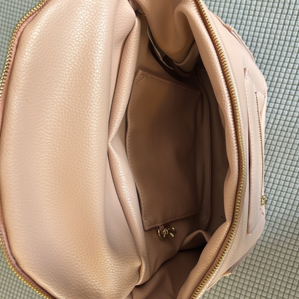 Diaper bag - Picture 4 of 4
